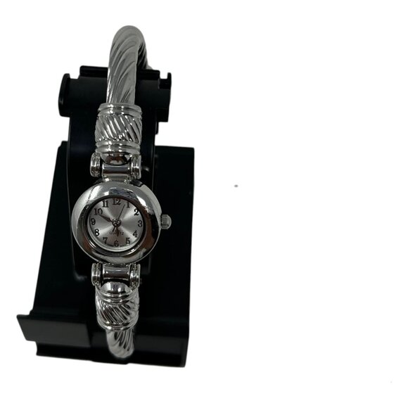 Stainless Steel Silver-Tone Bangle Bracelet Cuff Watch Quartz Movement - Picture 11 of 16